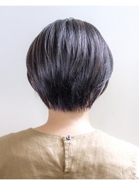 ルプラ ガーデン(le-pla garden) マッシュショート#黒髪#耳掛けショート#くびれショート#ボブ