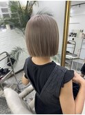 ミルクティーベージュ