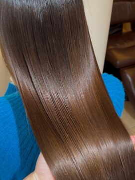 ル コワン ククー(Le coin coucou) 酸性ストレート