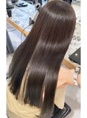 うる艶感たっぷりトリートメントストレートに色素薄めカラー