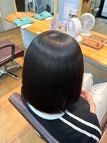 アン ブリーチ(UN BLEACH) 最高級髪質改善×縮毛矯正で最高のツヤ感！