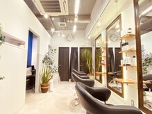 デュード(Dude)の雰囲気（首や腰への負担を少なくシャンプータイムをおくづろぎください）