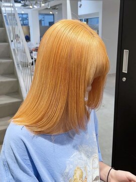 ラック 表参道(LUCK) ペールオレンジ/オレンジカラー/ブリーチ/ケアブリーチ/表参道