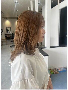 エミュ(emu.) 透明感カラー×ミディアムレイヤー