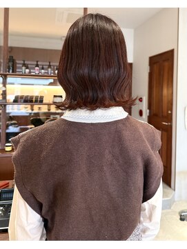 大人ボブ×ブリーチなしカラー