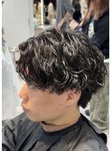 新橋メンズパーマツイストスパイラルパーマ波巻きニュアンス