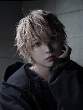 シン(syn) ツイストスパイラルウルフ
