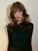 コエル(KOER)&nbsp;216. ワンホンレイヤー/ミルクティーブロンド/ブリーチ