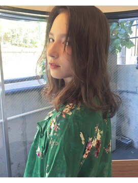 アクト(ACT) グラマラス外国人風medium {ACT表参道原宿 }