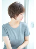 【Un ami】 抜け感・ナチュラルショート  横顔 松井幸裕