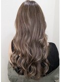 ハイライトグレージュ×ゆるウェーブ【Ellen新宿】