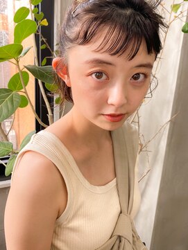 テトヘアー(teto hair) 眉上 オン眉 前髪短め ボブ くせ毛 アレンジ ハーフアップ