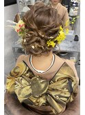 生花と金箔のアップスタイル