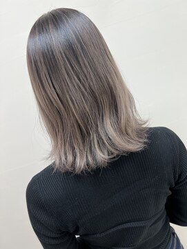 アールモンドヘア新世界 【北見】＃バレイヤージュ＃ハイライト＃グレージュ