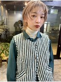 ホワイトベージュ マッシュウルフ