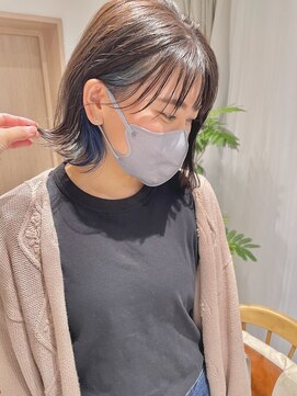 ゼストソエル(ZEST soell) 【soell店 EMI】インナーカラー ×切りっぱなしボブ