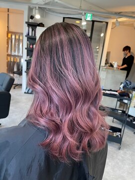 ラフ 難波店(LAFF) #黒髪#ボブルフ#ネビージュ#小顔#ワンレン