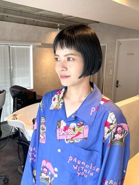 サンルーム(SUN room) 丸っとオン眉ぼぶ moro