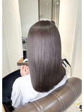 アールサロン 名駅(Rr SALON) ツヤ感たっぷり暗めアッシュグレージュ
