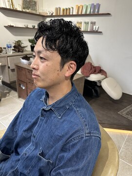 シラス(SiLasu) ツイスパアップバングショート