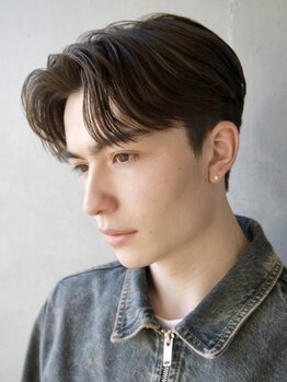 レーヴス(REVES)の写真/REVESこだわりのカット技術で創る再現性◎の女子ウケスタイル★乾かすだけでキマる自由度の高いモテヘアに!