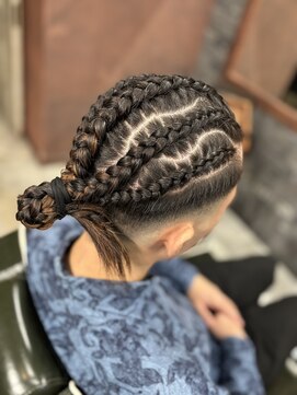 スリーセント 栄(3/cent) コーンロウ