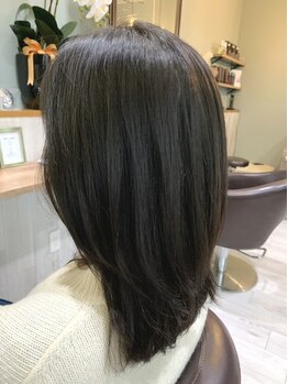 【久留米/津福駅徒歩2分】しっかり染めも、白髪を活かしたカラーもお任せ◎理想の仕上がりを手に入れて♪