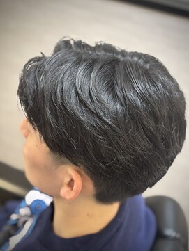 アントレース 東池袋店(UNTRACE) センター分け 【メンズ/バーバー/理容室】