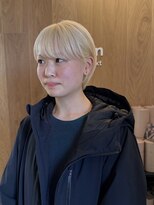 ガーデンタチカワネクスト(garden tachikawa next) ハイトーンコンパクトマッシュショートハニーベージュ