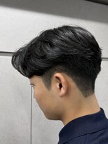 ニコ トウキョウ ロジック(nico TOKYO Logic)&nbsp;メンズセンターパートニュアンスパーマフェザーパーマ