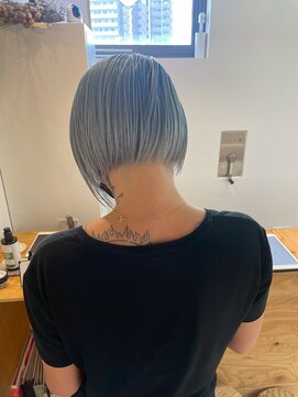  fit stand 千葉/ショートボブ/カット/パーマ/ダブルカラー/トリートメント/縮毛矯正 イメチェン/ピンクベージュ/アンブレラカラー[千葉]