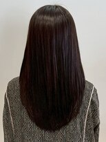 オンフ(onffo) 縮毛矯正 髪質改善トリートメント ロング 黒髪 ストレート 20代