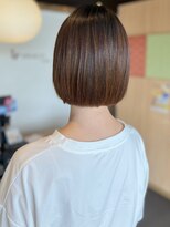 ヴィヴァーチェイルソーレ(VIVACE ilsole)&nbsp;【2.コテやアイロンが不要に◎ショート・ボブ】