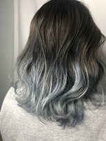 ブレイク トロワ(BREK TROIS)&nbsp;アイスブルーグラデーション