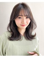 アンアミ シブヤ(Un ami shibuya) 【Unami shibuya】TOMI くびれヘア×レイヤーカット