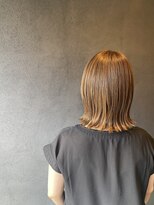 ヨハク(yohaku) 20代30代40代ナチュラル肩口ミディアム