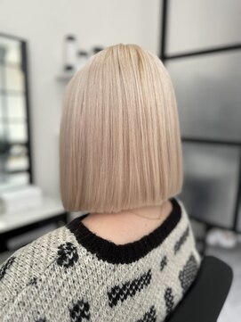 ラムシェール(LamChele) 【lamchele】ホワイトミルクティー×ブリーチカラー