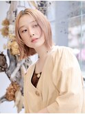 ハイトーンカラー/顔回りレイヤー/切りっぱなしボブ/センター北