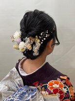 ルララドゥ&nbsp;セミロングの方におすすめ卒業式ヘア