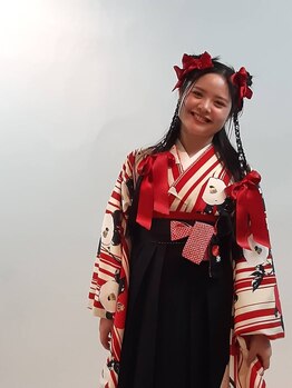 貸衣装秋田屋　吹田東店の写真/卒業式は秋田屋の袴レンタルで！数えきれない種類の袴から運命の一着を見つけよう♪