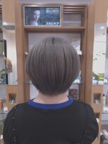 プランタンアヴェダ(printemps AVEDA)&nbsp;透明感グレージュ×丸みハンサムショート