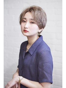 ラレイ(Lalei) 【Lalei】ハイトーン　小顔ショート　辻幸奈　表参道