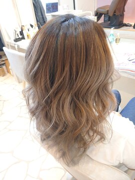 シャトン(chaton) ☆トレンドバレイヤージュ☆