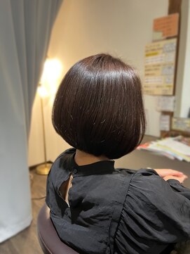 ウィーズヘアー(Weed's Hair) ツヤツヤボブ