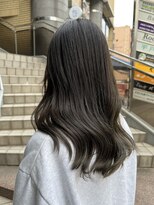 ルーム(Room)&nbsp;オリーブグレー/アッシュカラー/切りっぱなしボブ