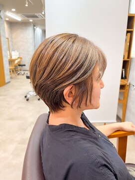 ヴィサージュ クラール(VISAGE klar) 大人世代の為のショートヘア