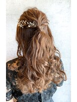 ルアン(Luan)&nbsp;結婚式ハーフアップ◎