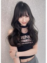 天神美容室 透明感溢れるアッシュブラック×レイヤーカット×韓国