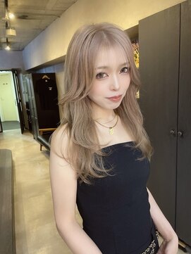 サニー 渋谷(SUNNY) ミルクティーベージュ、レイヤーカット、ハイライト、