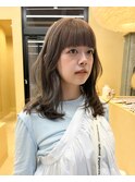 切りっぱなしボブ小顔カットグレージュミルクティ